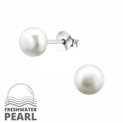 Fresh Water Pearl 6mm Ear Studs