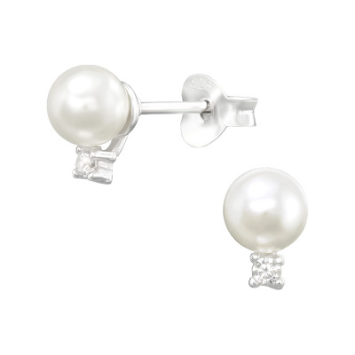 Silver Basic Ear Studs with Cubic Zirconia and Synthetic Pearl