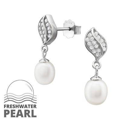 Sparking Leaf Sterling Silver Ear Studs with Cubic Zirconia and Pearl