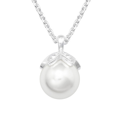 Silver Round Necklace with Synthetic Pearl