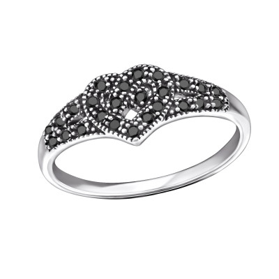 Silver Celtic Heart Ring with Black Spinel