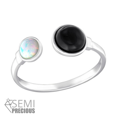 Silver Double Round Ring with Black Onyx and Fire Snow