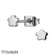 3.6mm Clover Titanium Ear Studs