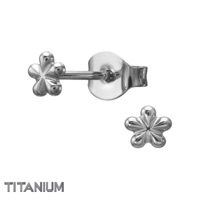 Plumeria Frangipani 4mm Titanium Ear Studs