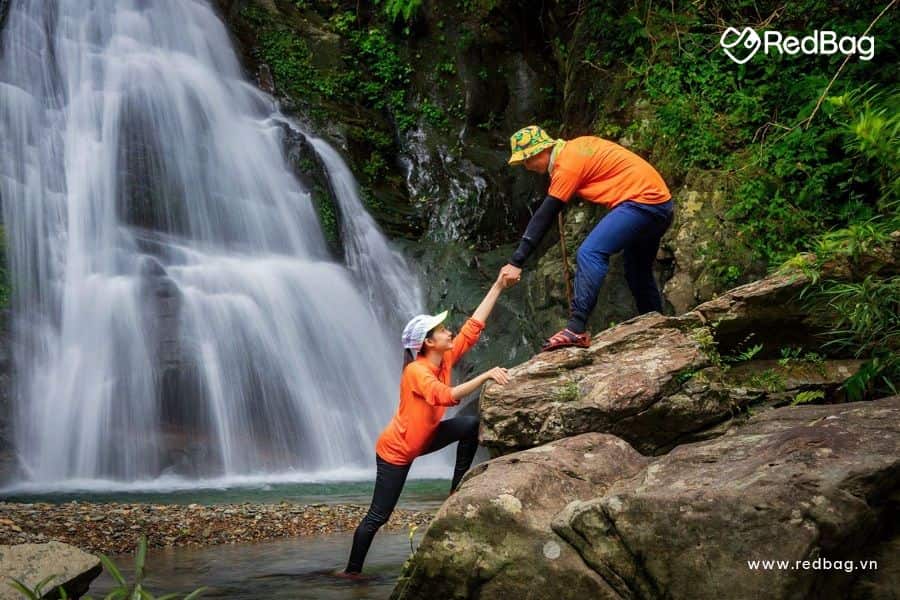 mua bảo hiểm du lịch trong nước