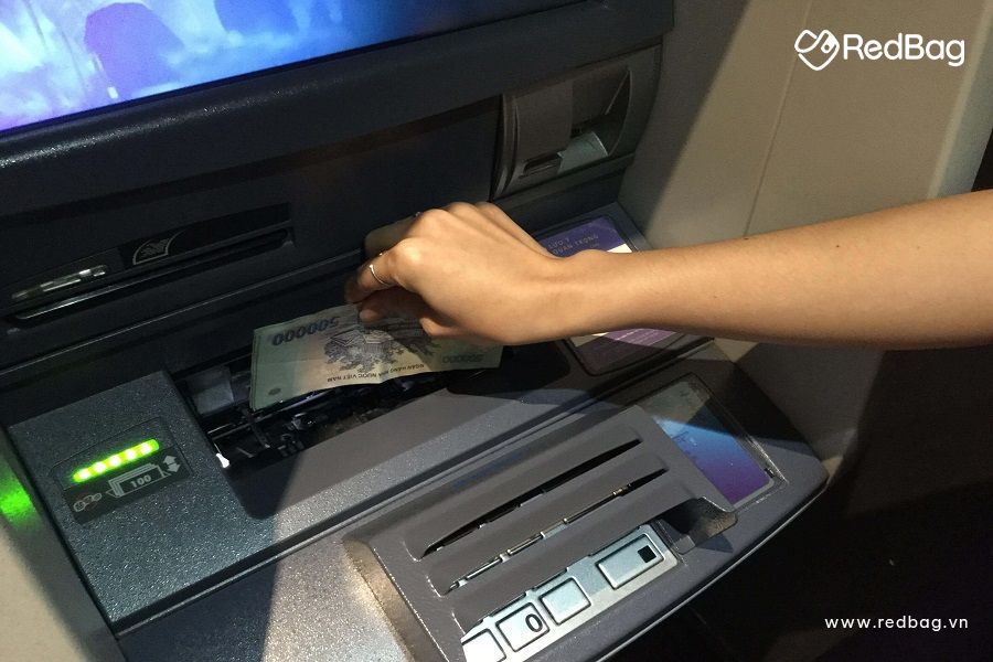 cách nạp tiền vào thẻ atm