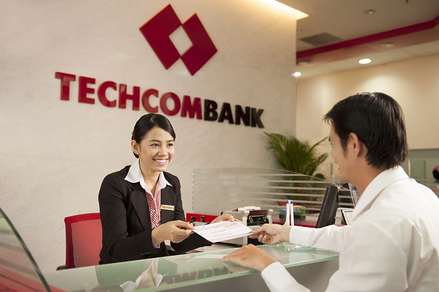 techcombank-la-ngan-hang-gi-redbag-001