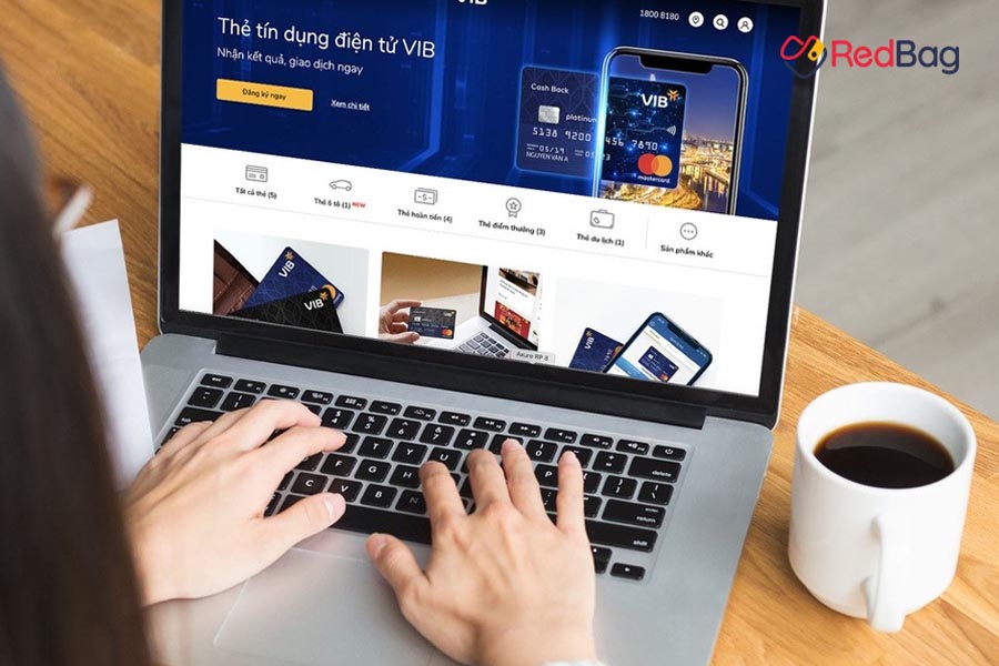 Bạn có thể đăng ký mở thẻ tín dụng VIB Rewards Unlimited online trên website của ngân hàng.