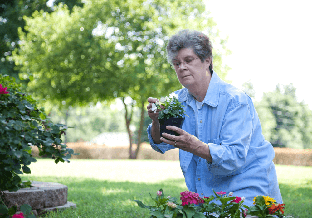 Outdoor Spaces for Seniors 4 Plan Outdoor Spaces for Seniors with the Pros | Rising Star Properties
