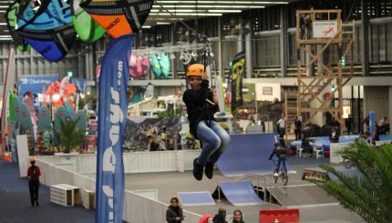 Indoor zipline evenement