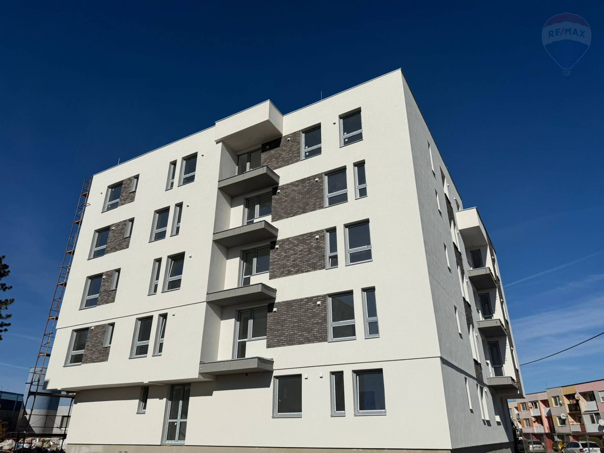 Na predaj: 4 izbové byty, Cena od 212 500 EUR, na klúč, Galanta