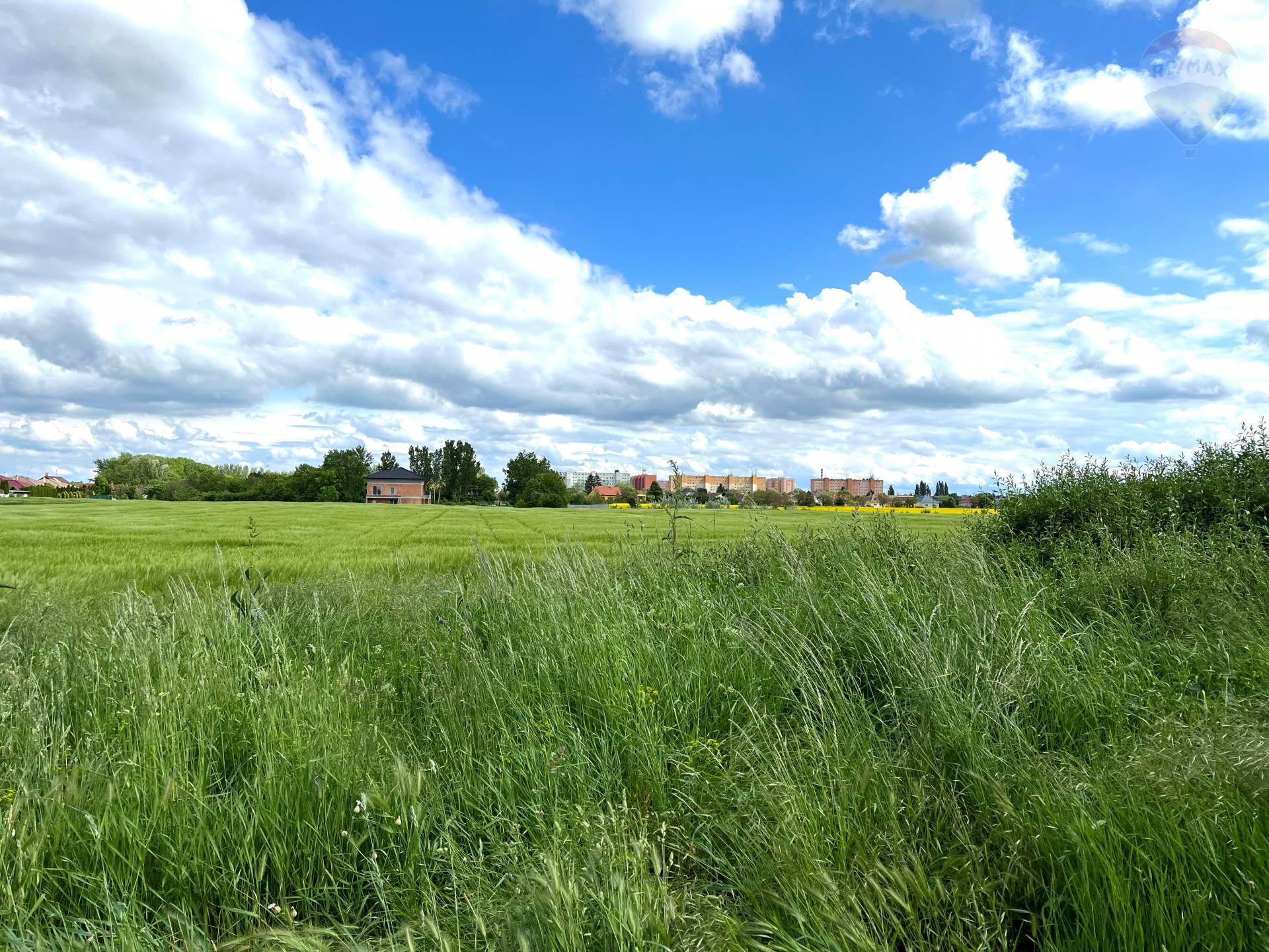 Predaj pozemku, Dunajská Streda, 1755 m2, orná pôda