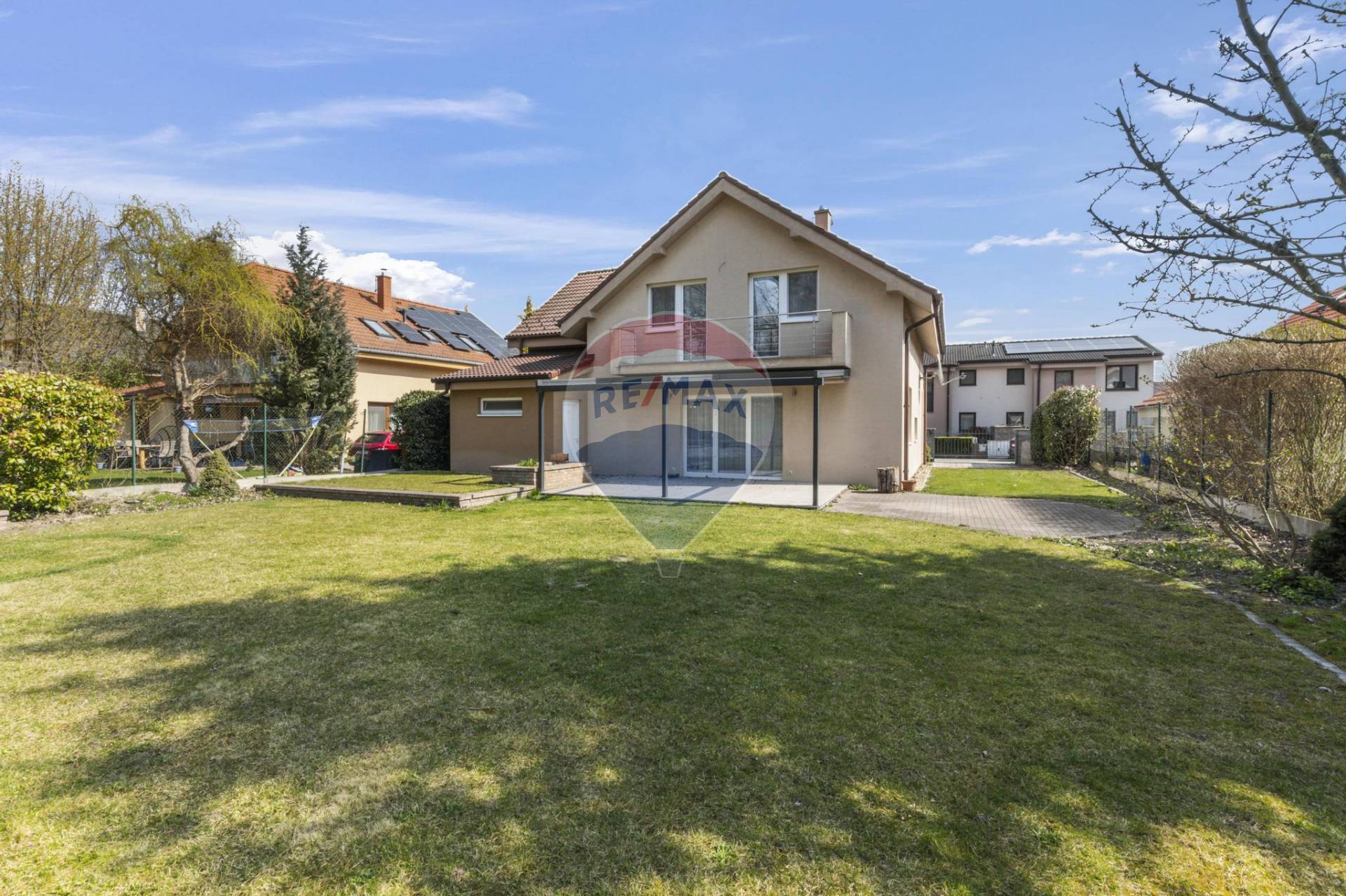 Prenájom domu 184 m2, Kalinkovo