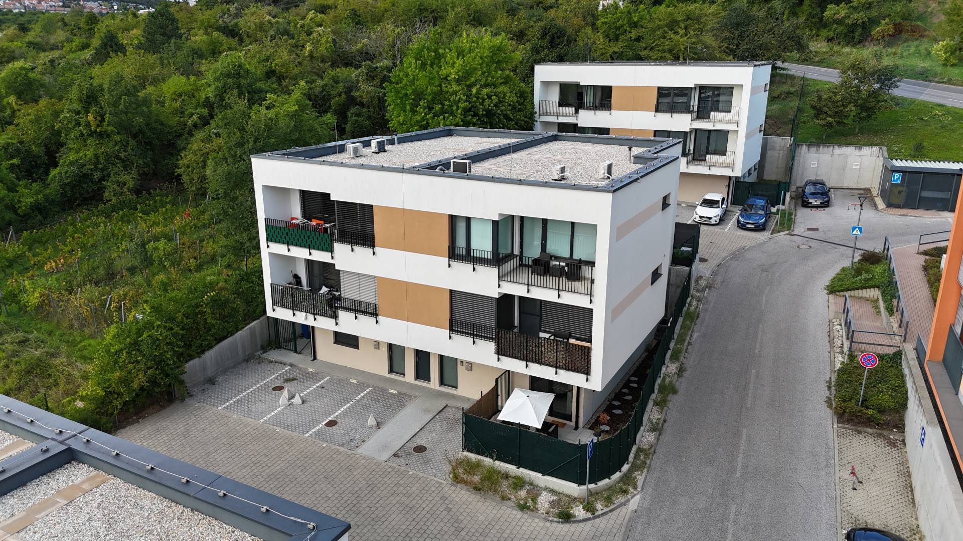 3 IZBOVÝ BYT NOVOSTAVBA S PREDZÁHRADKOU