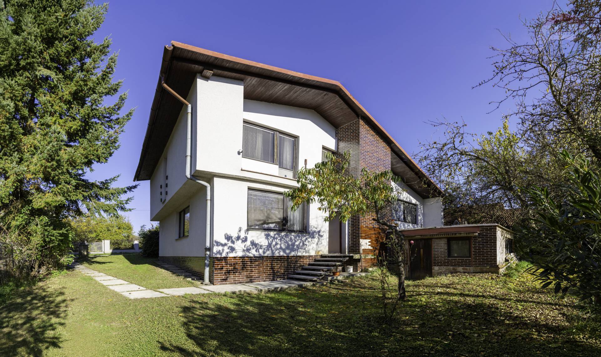 PREDAJ: Veľký rodinný dom na výnimočnom mieste 218m2, Banská Štiavnica_Ul. J.Horáka