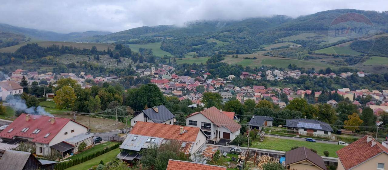 Na predaj: veľký 7+ izbový rodinný dom Klenovec