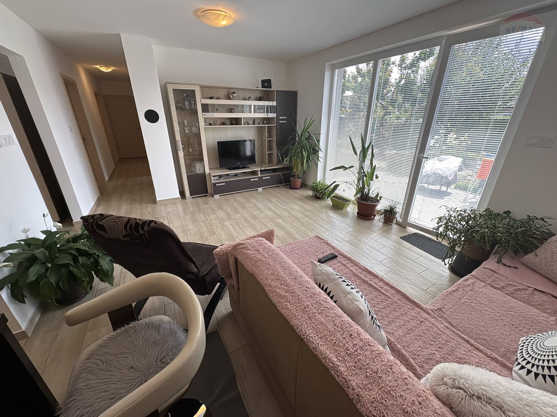 Na predaj: Slnečný 4-izbový rodinný dom v Rajke – ideálne miesto pre vašu rodinu!