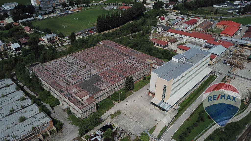 Výrobno-skladovací park Rajec 9926m2