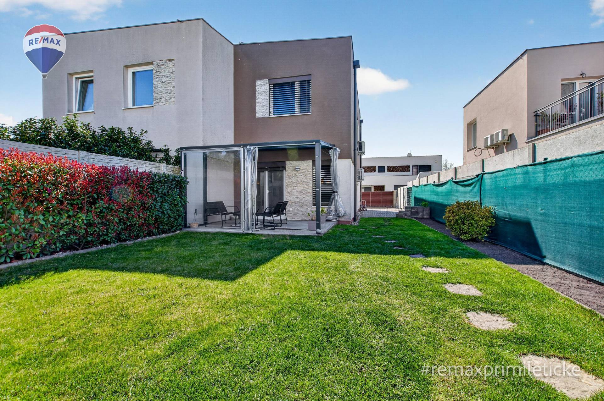 Predaj: 4-izb. rodinný dom s terasou, záhradou a 3 parkovacími miestami, Rovinka