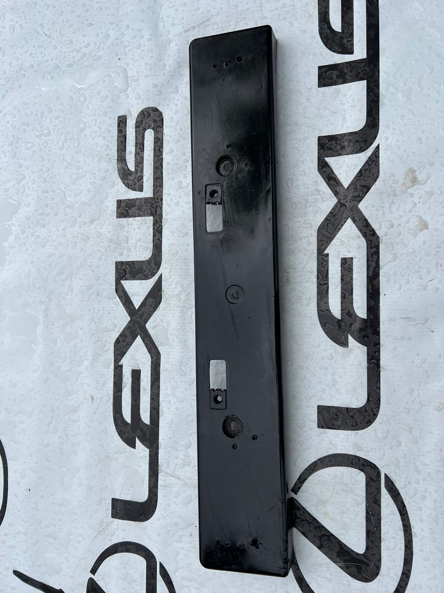 Рамка для номера Lexus Ls460