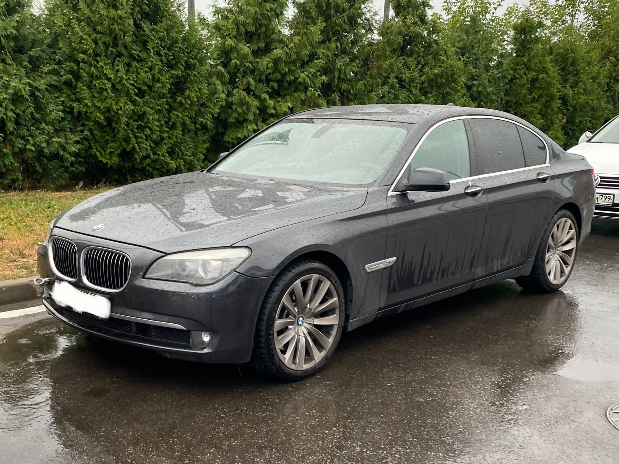 BMW 7 серия, F01/F02/F04 2011