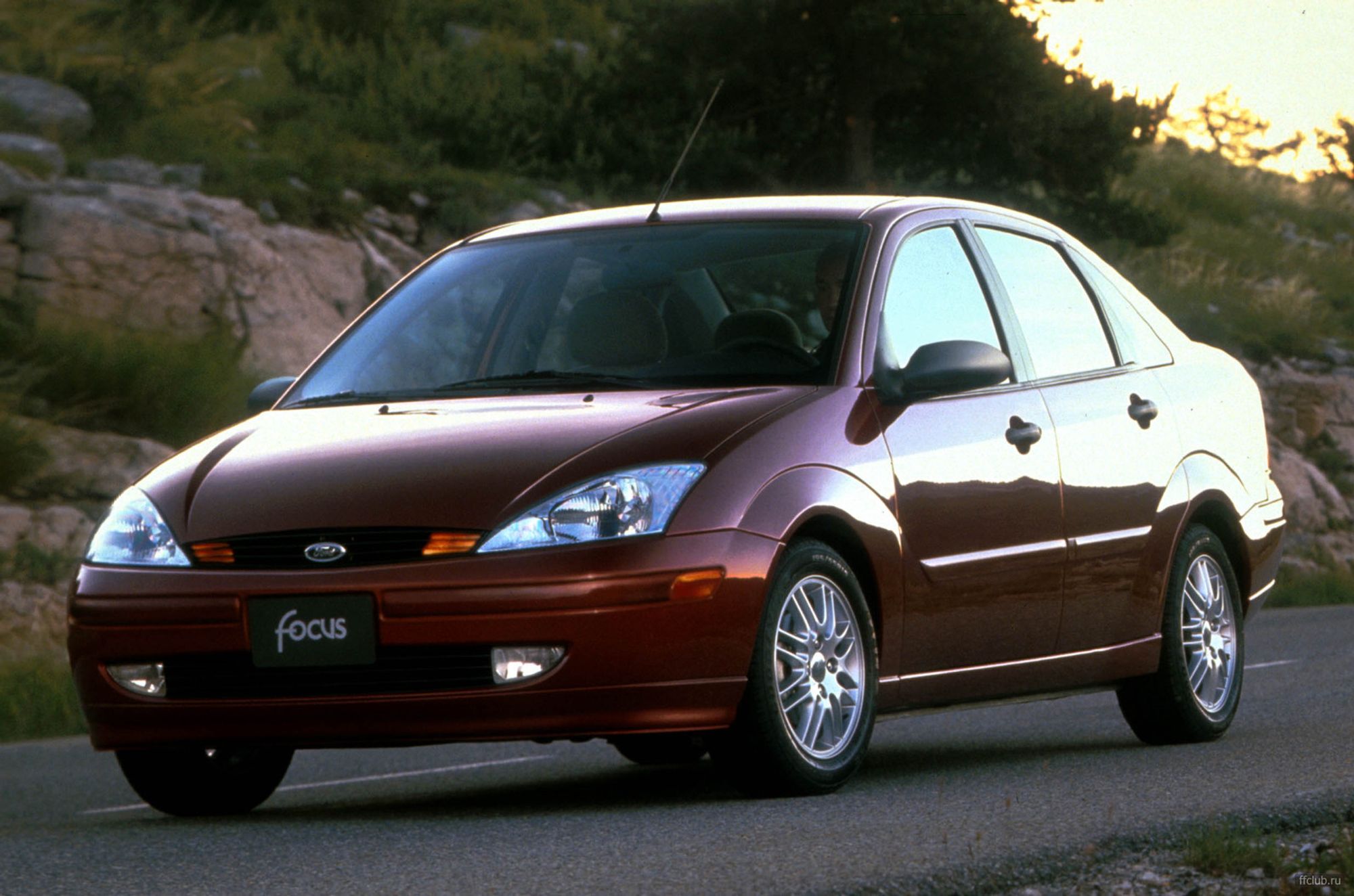 Форд 1 американец. Ford Focus 1 седан. Ford Focus 1998-2004. Ford Focus 1998. Ford Focus 1.6.