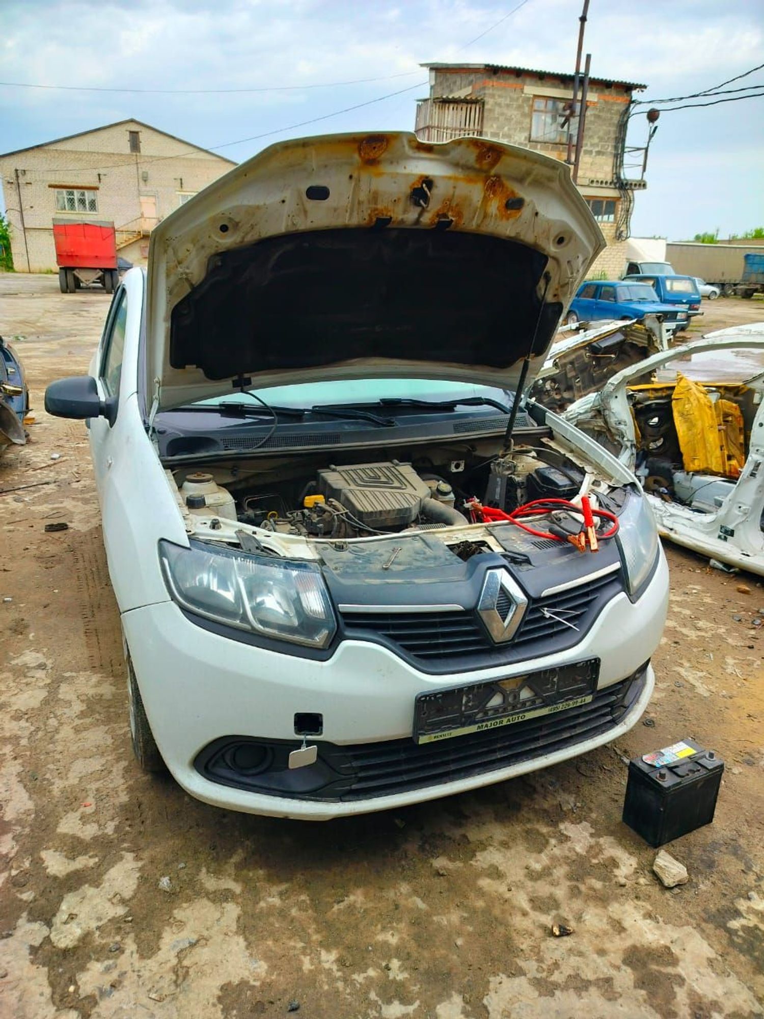 Renault Logan II (2012—2018) 2016