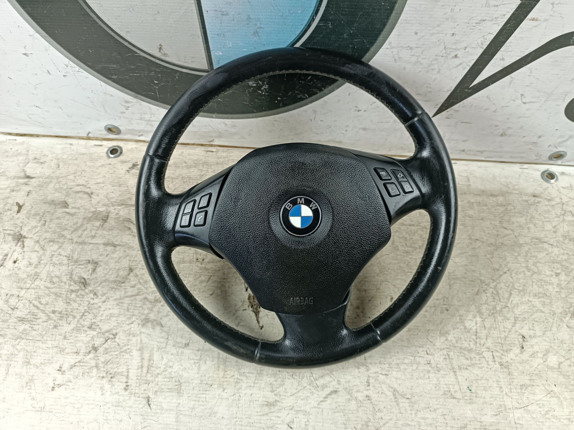 Руль BMW 3 серии E90