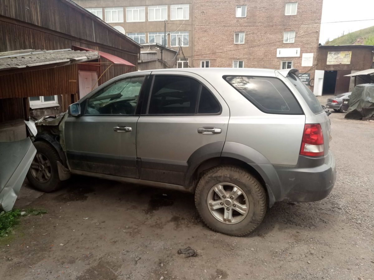 Kia Sorento I 2003