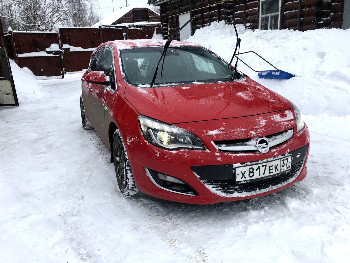 Opel Astra J рестайлинг (2012—2018) 2013