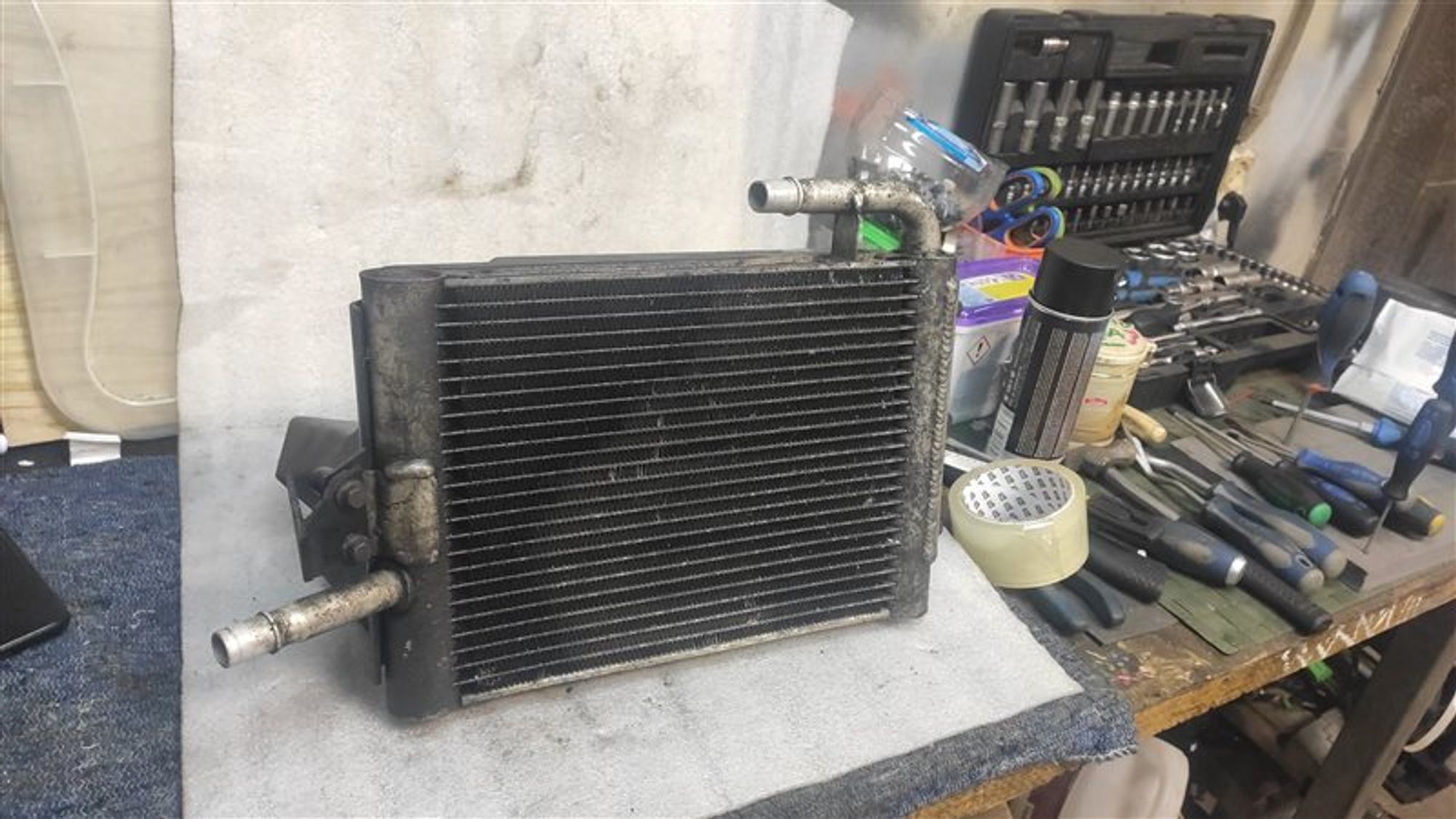 Радиатор двигателя L320 3.6 TD