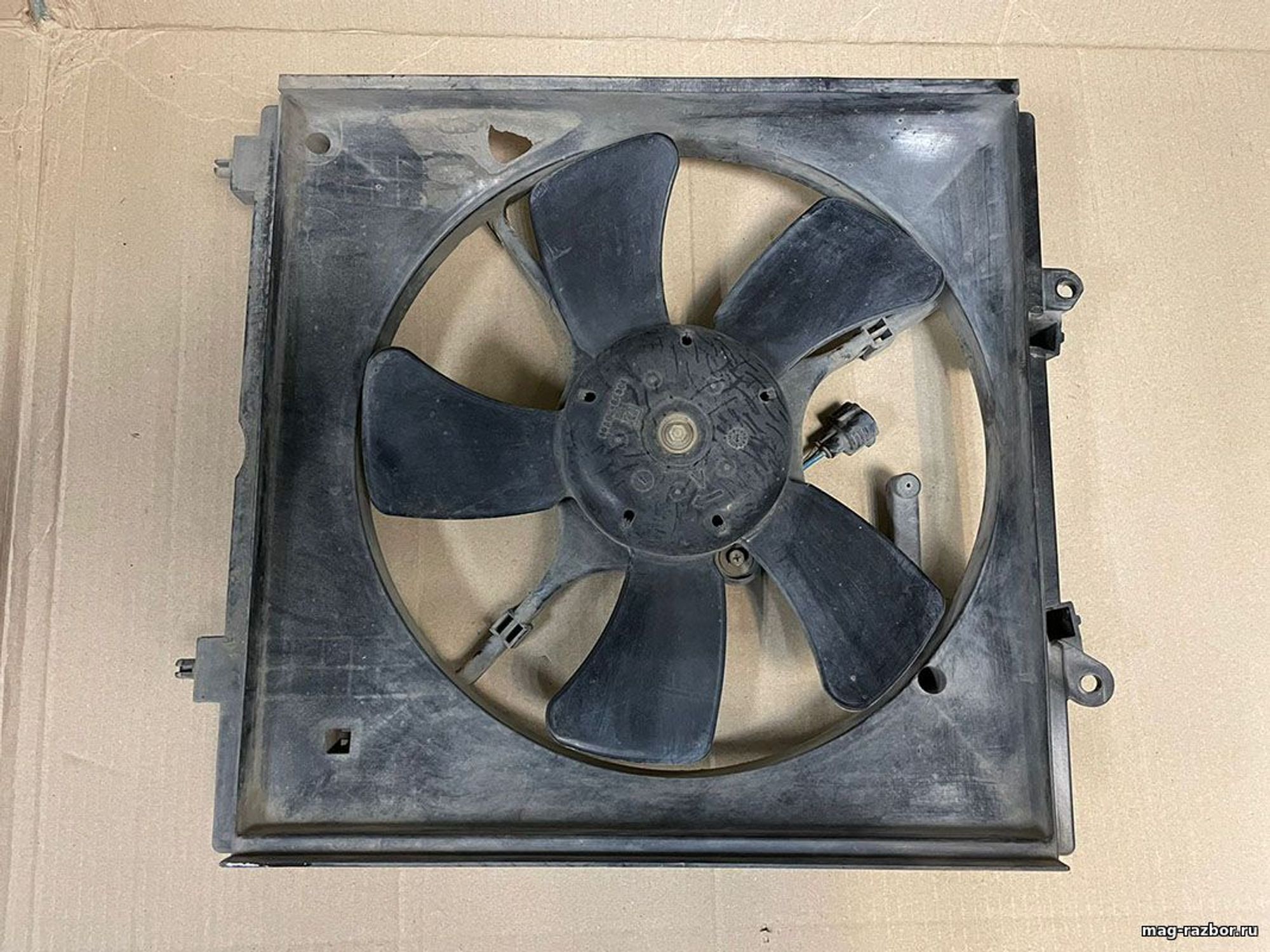 Вентилятор радиатора ДВС Mitsubishi Lancer IX 