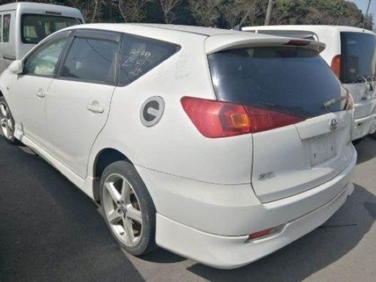 Toyota Caldina III 2003