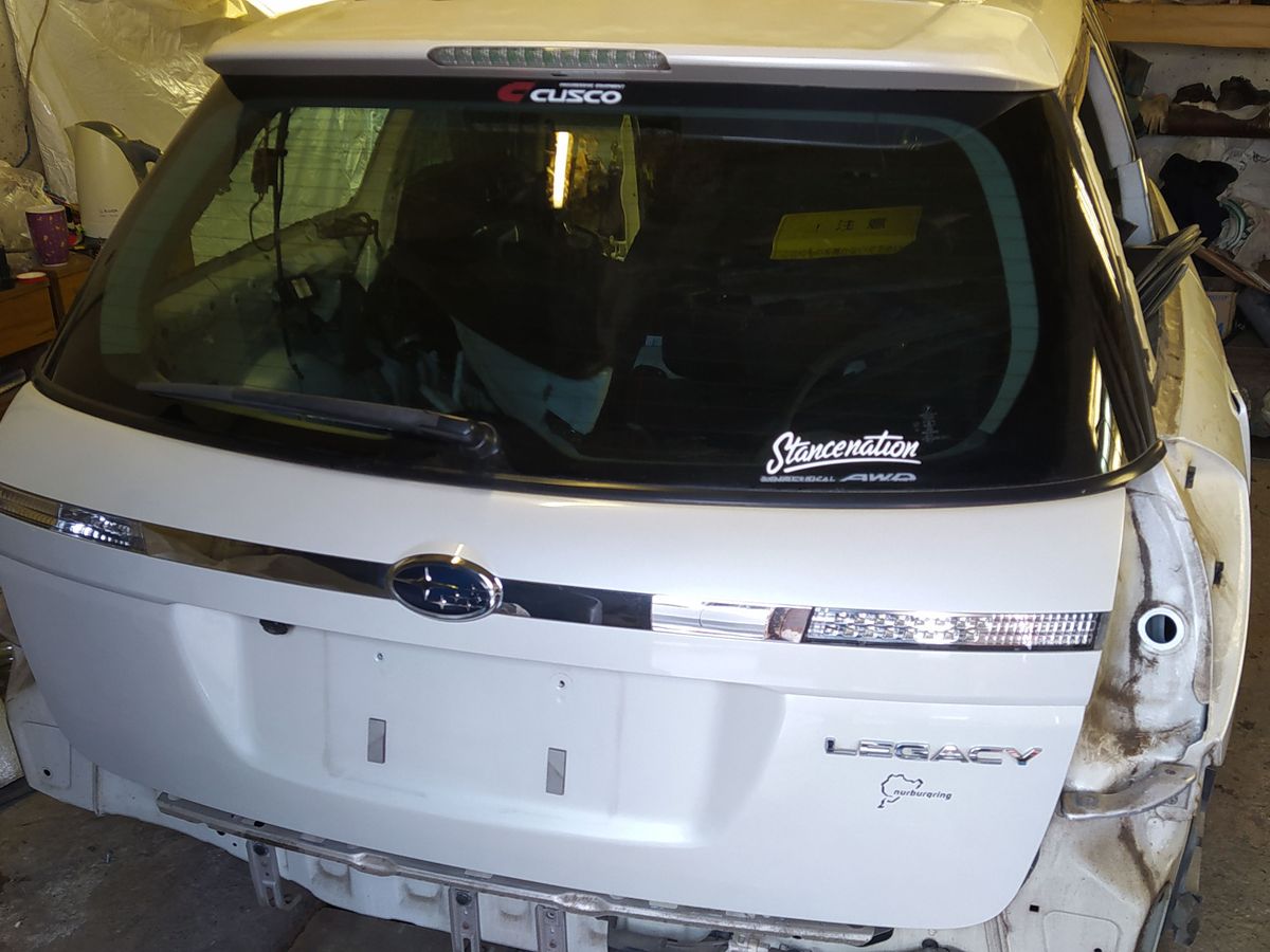 Задняя дверь Subaru Legacy IV Рестайлинг