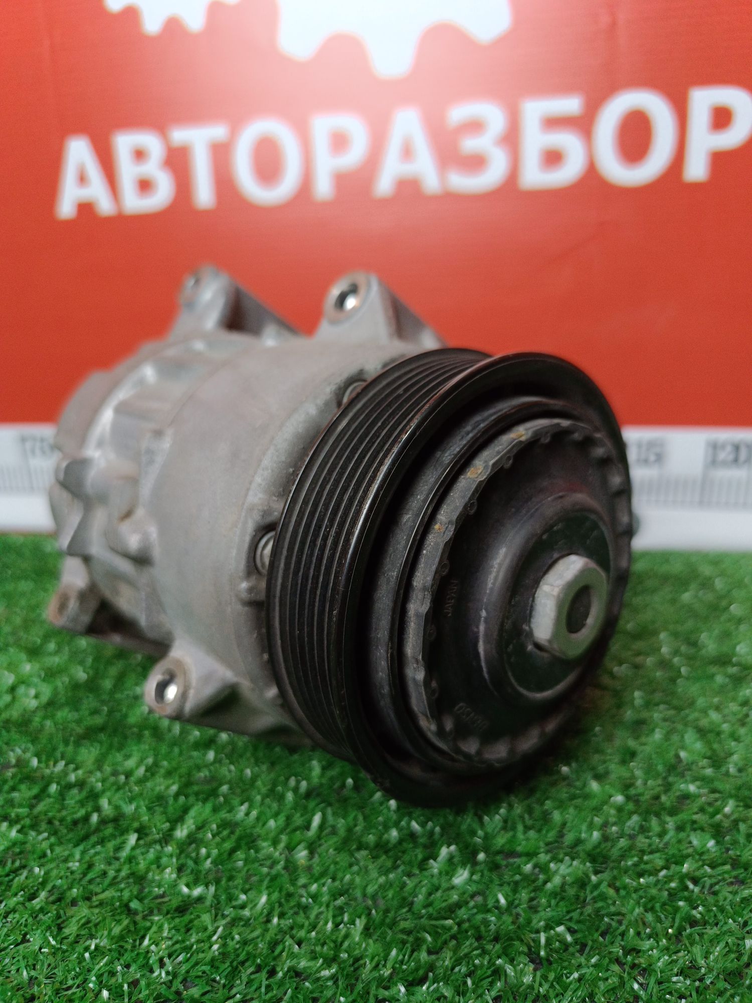 Компрессор кондиционера Toyota RAV4 40 50 2.5