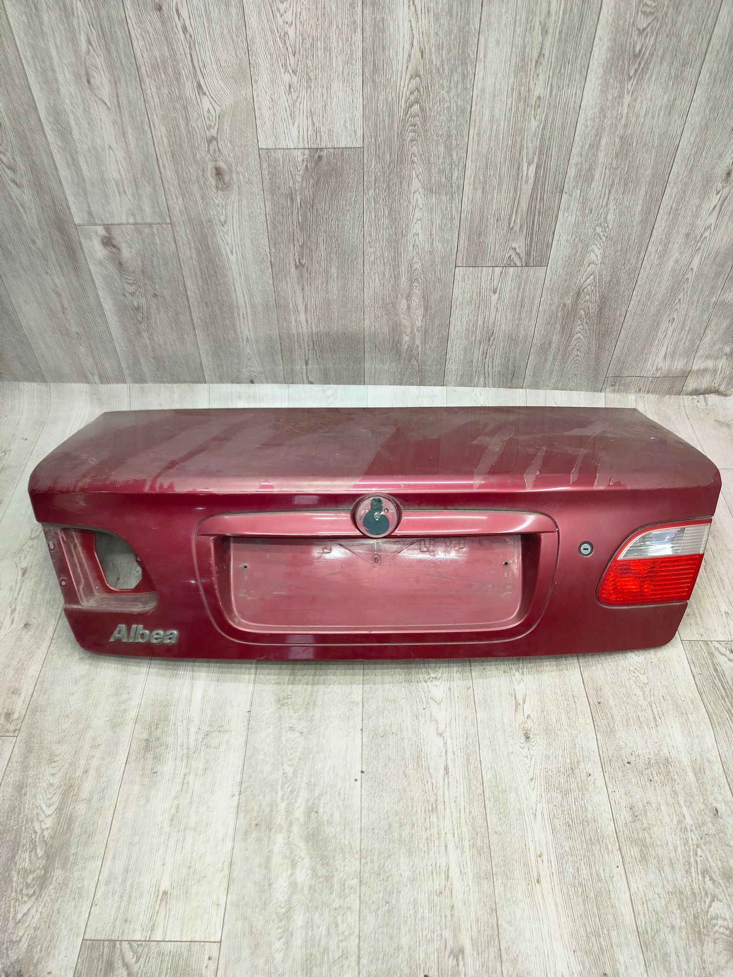 Крышка багажника Fiat Albea I (2002-2005) 2005
