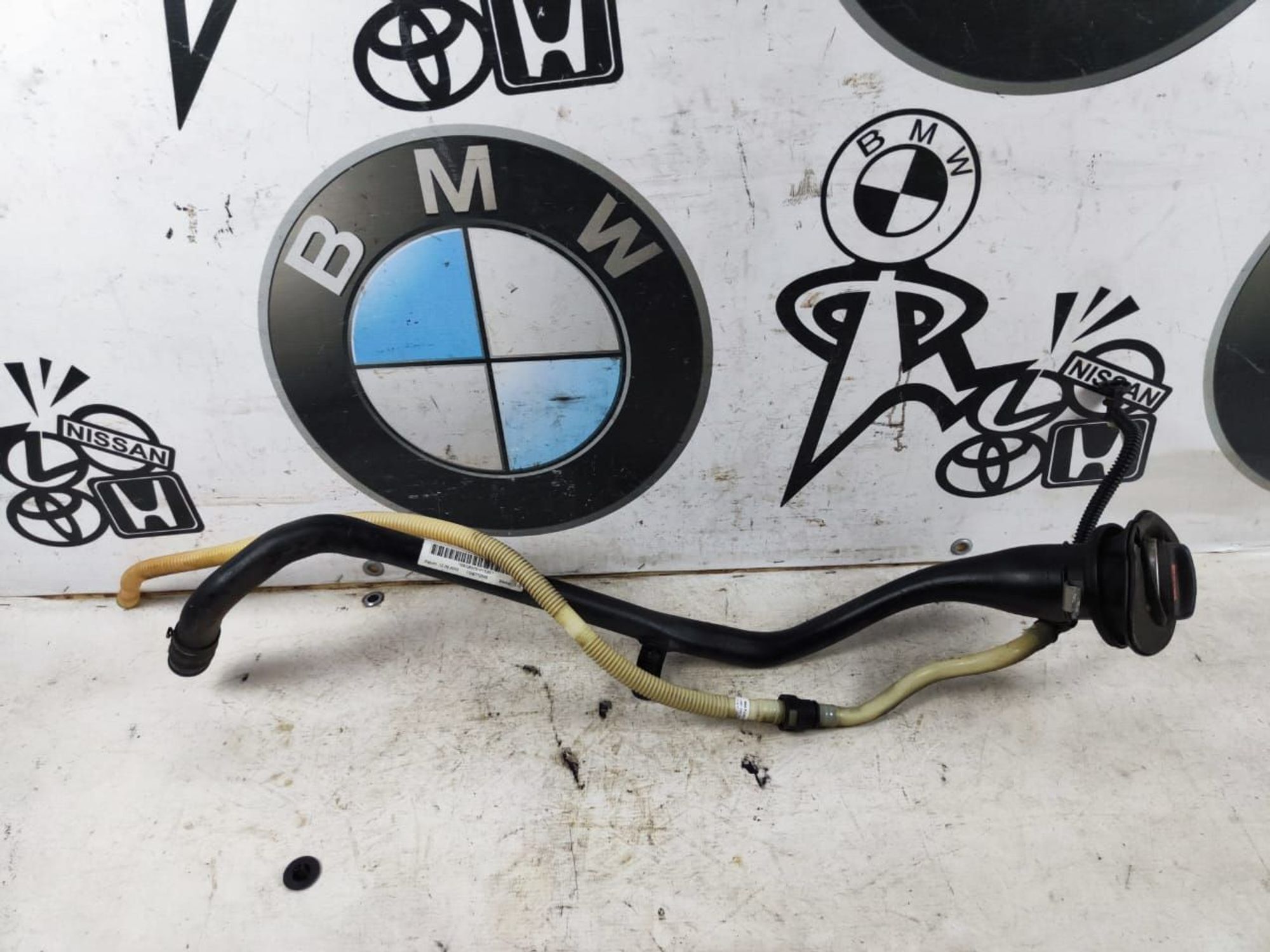 Горловина топливного бака BMW 5  F10