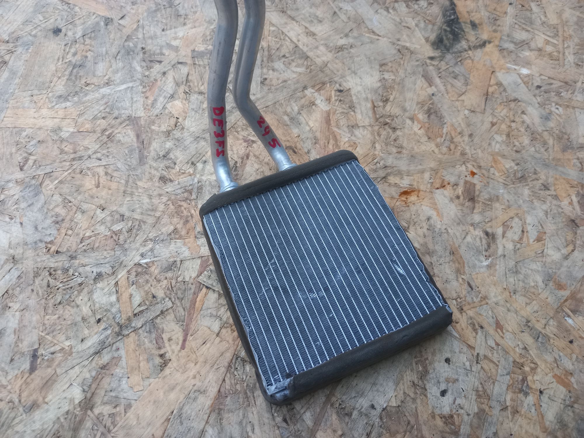 245 Радиатор отопителя Mazda Demio DE3FS