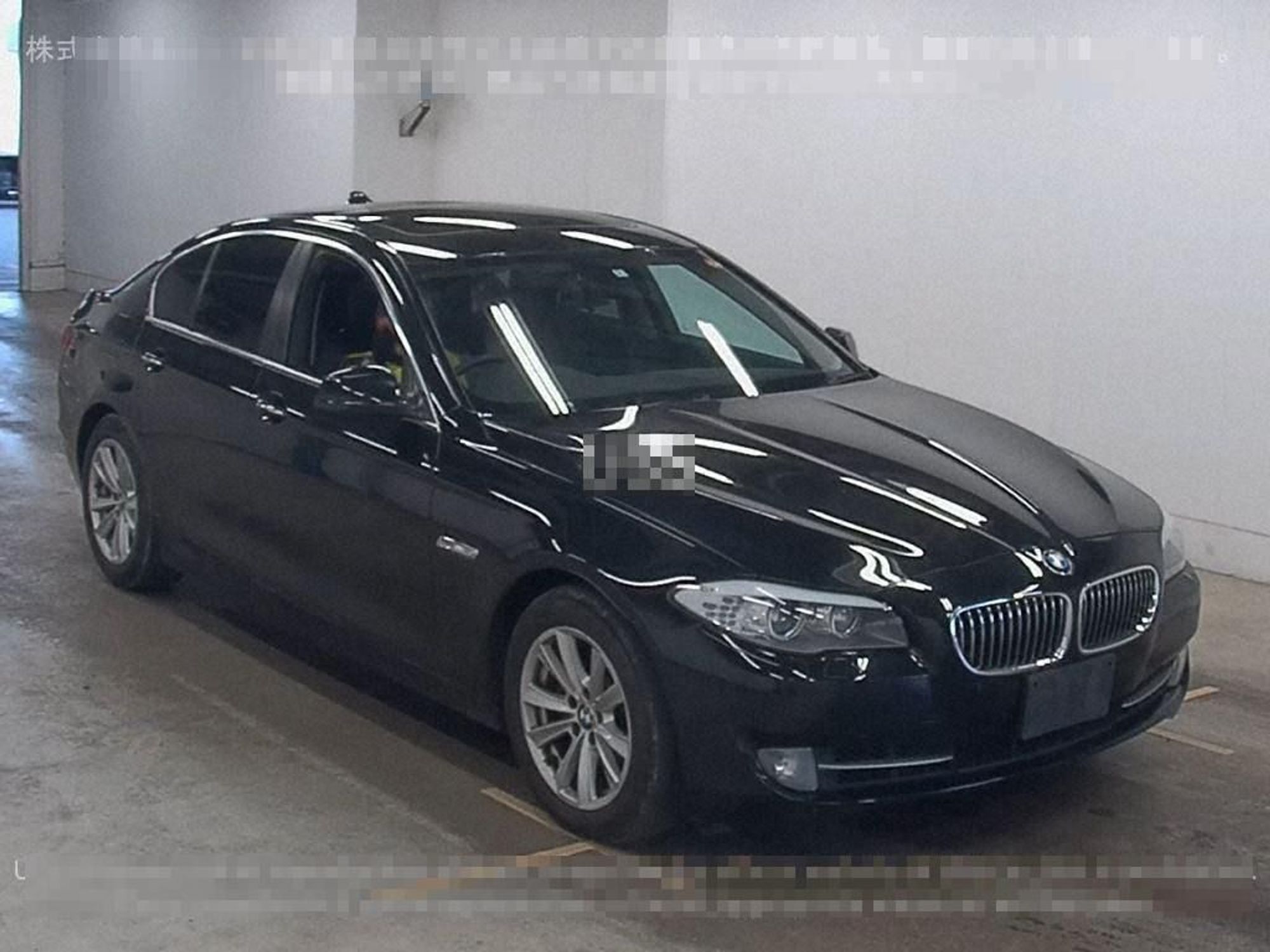 BMW 5 серия F10/F11/F07 2011