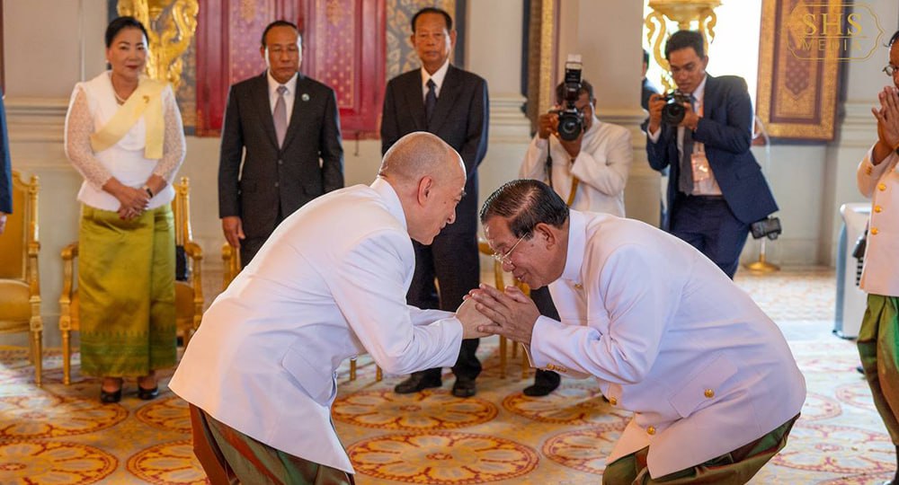 Cambodian King expresses his confidence that Samdech Techo Hun Sen, President of the Senate of the fifth mandate would continuing to lead the Senate toward making more achievements for the nation