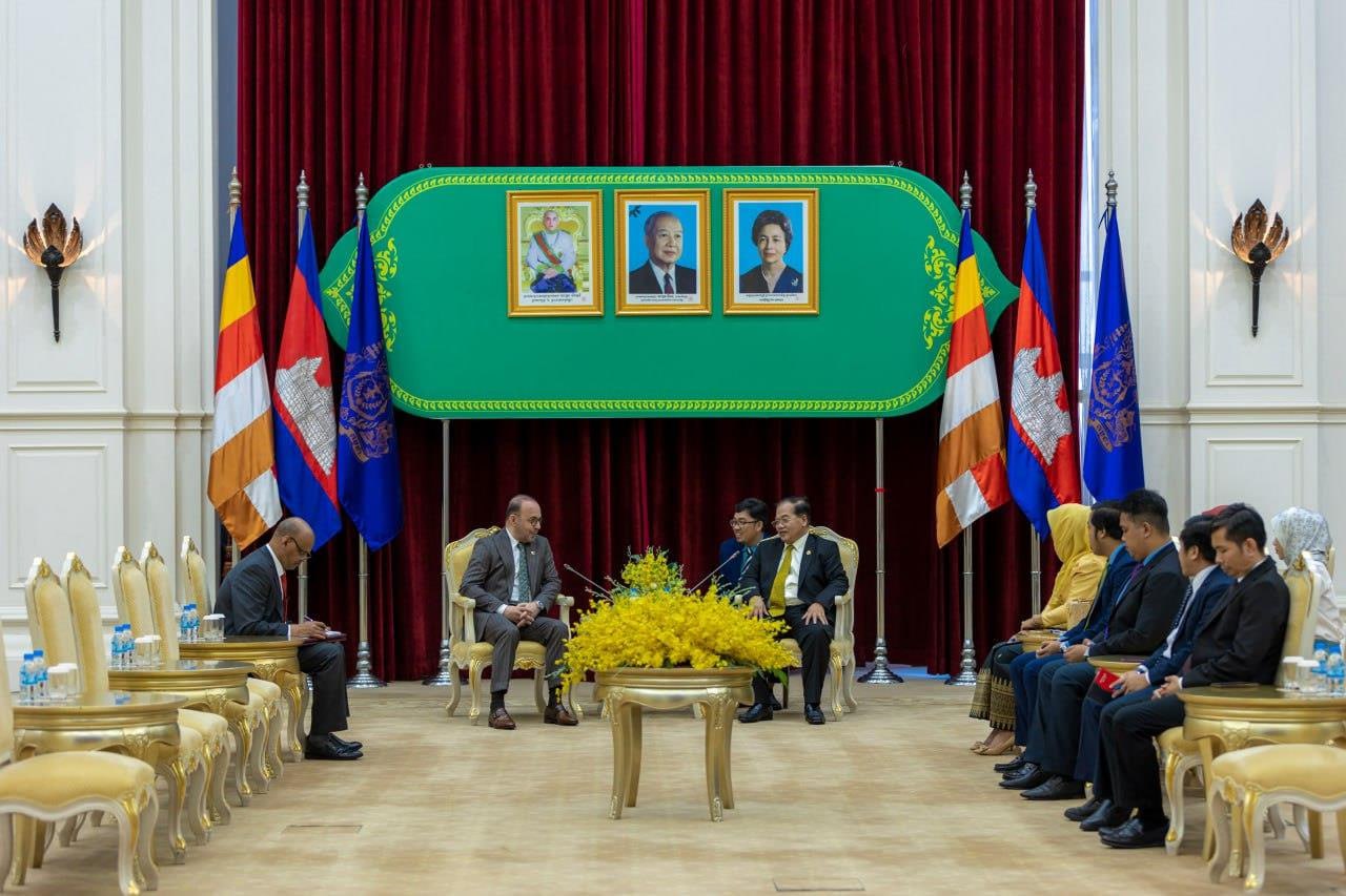 Cambodian Senior Minister receives Ambassador of the State of Qatar to Cambodia