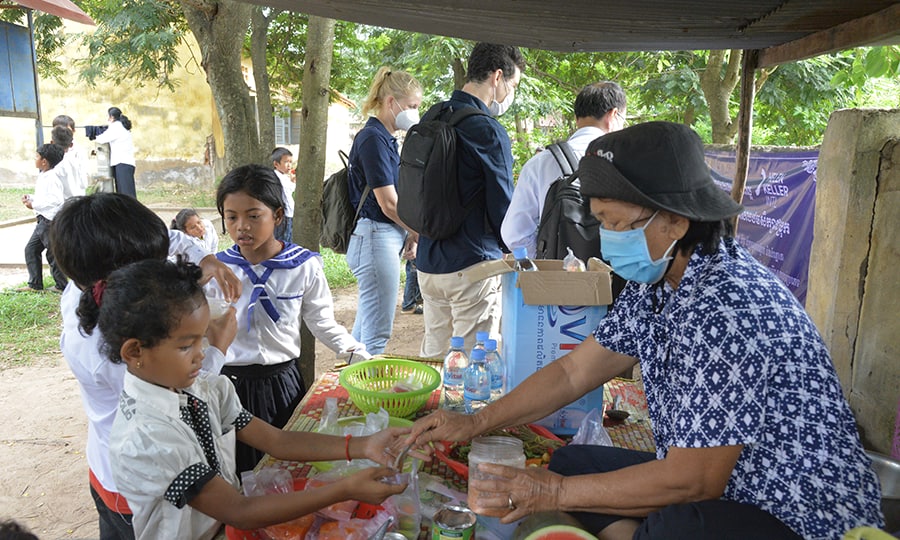 គម្រោងសាលាល្អ អាហារល្អ អនាគតល្អ បវររុងរឿង គឺដើម្បីចូលរួមលើកកម្ពស់សុខភាពនិងអាហារូបត្ថម្ភ