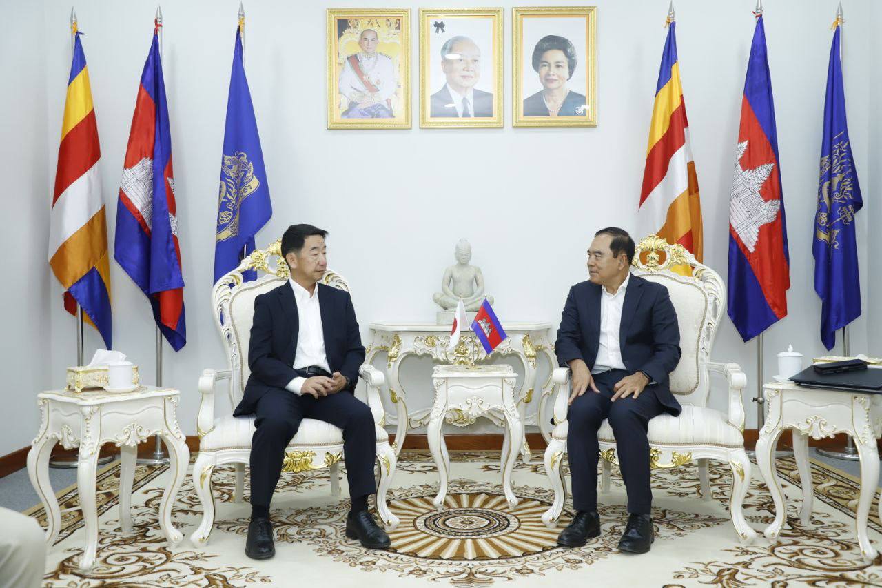 Senior Minister Ly Thuch praises Japan's participation in humanitarian mine action in Cambodia