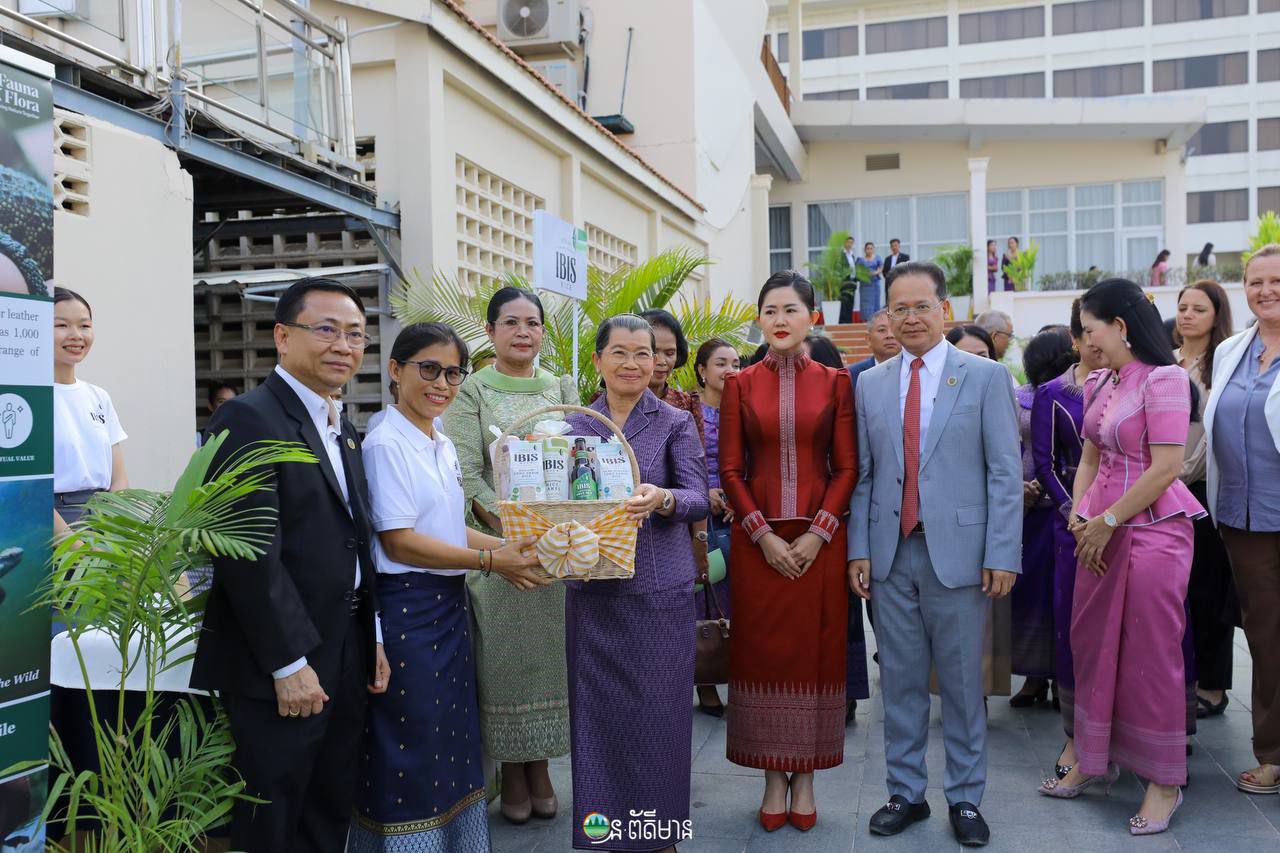 រដ្ឋមន្រ្តីក្រសួងបរិស្ថាន អះអាងថា ក្រសួងបរិស្ថានបាននិងកំពុងអនុវត្តផែនការយុទ្ធសាស្ត្របញ្ច្រាបយេនឌ័រក្នុងវិស័យបរិស្ថាន