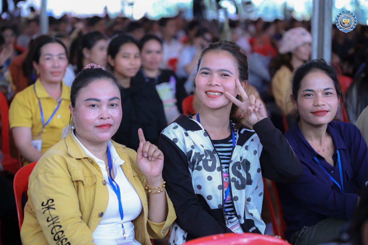 ទិវាពលកម្មរអន្តរជាតិ៖ សហជីពនៅកម្ពុជាគ្រប់កម្រិត បានអនុវត្តសិទ្ធិសេរីភាពរបស់ខ្លួនបានយ៉ាងទូលាយ និងពេញលេញដែលស្របទៅតាមច្បាប់ ហើយមានស្ថានភាពល្អជាងប្រទេសជិតខាង