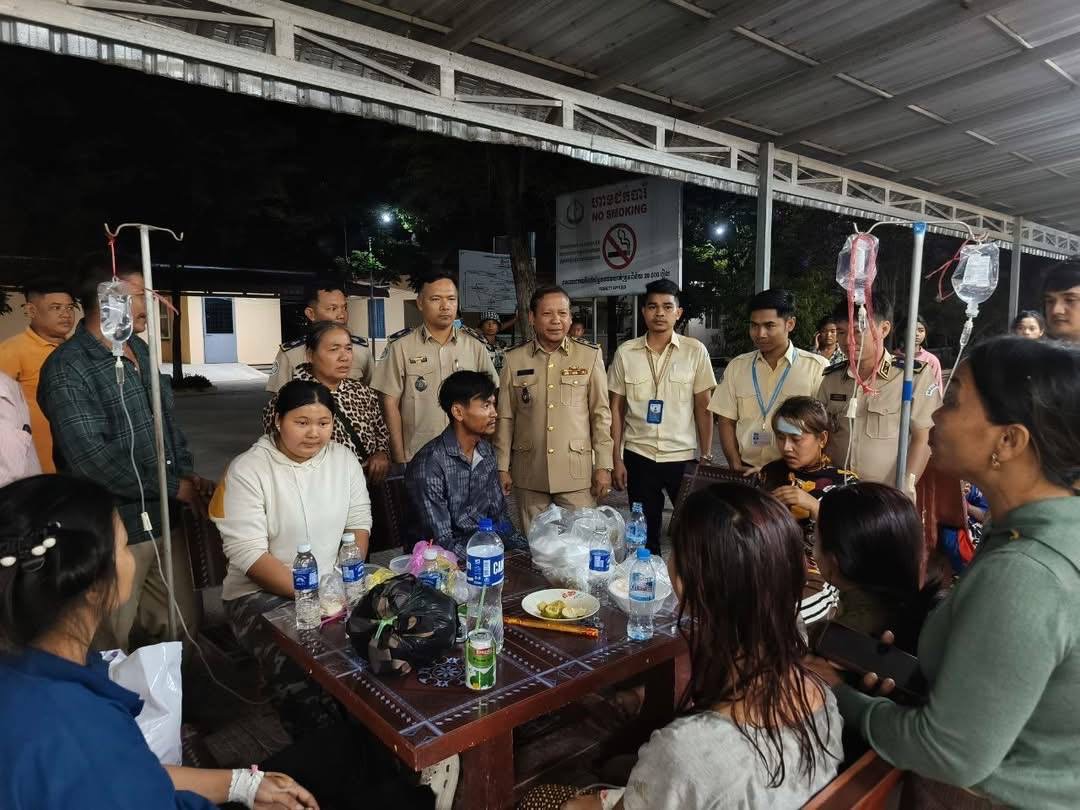 មន្ទីរជំនាញពាក់ព័ន្ធស្រុកគិរីវង់ ចុះអន្តរាគមន៍ករណីបងប្អូនកម្មករកម្មការនី ដួលសន្លប់ដោយសារបញ្ហាសុខភាពចំនួន២៦នាក់នៅរោងចក្រ ហ្គោលឌិនភីស