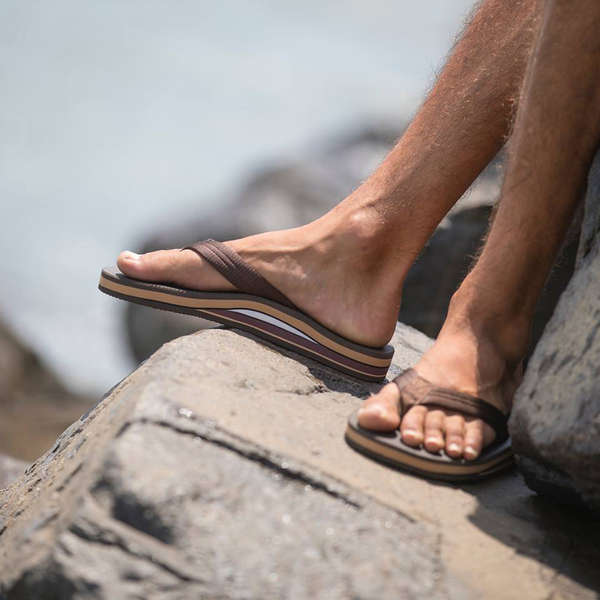 new mens flip flops