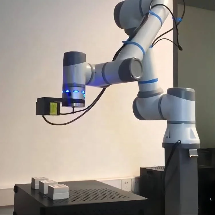 Робот ERACobot collaborative robot series (1–30 kg)