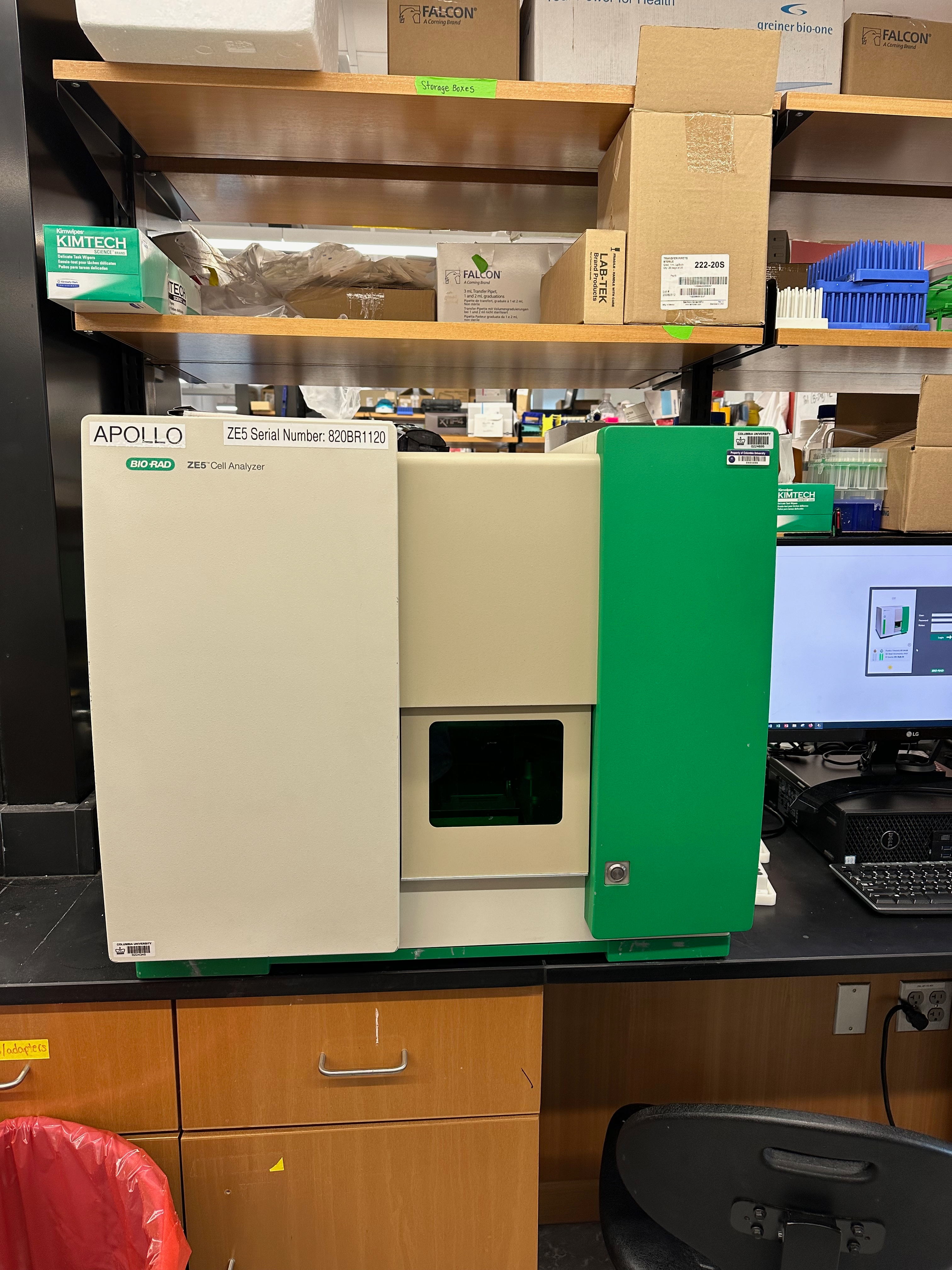 Робот Bio-Rad ZE5 Cell Analyzer