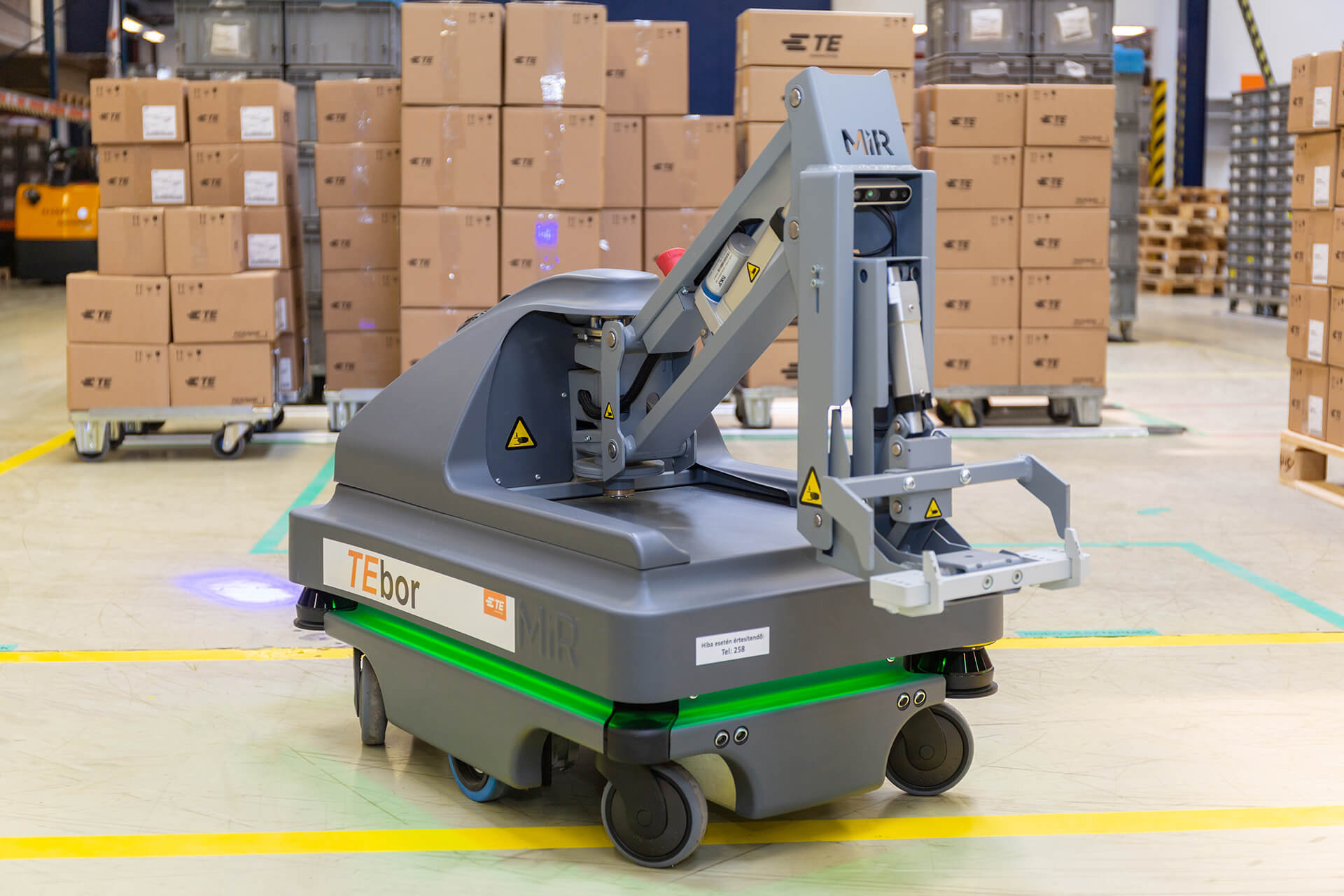 Mobile Industrial Robots MiR100 — Мобильная платформа — фото 3